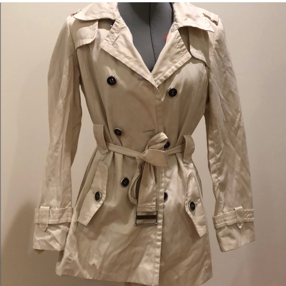Calvin Klein Beige Rain Trenchcoat